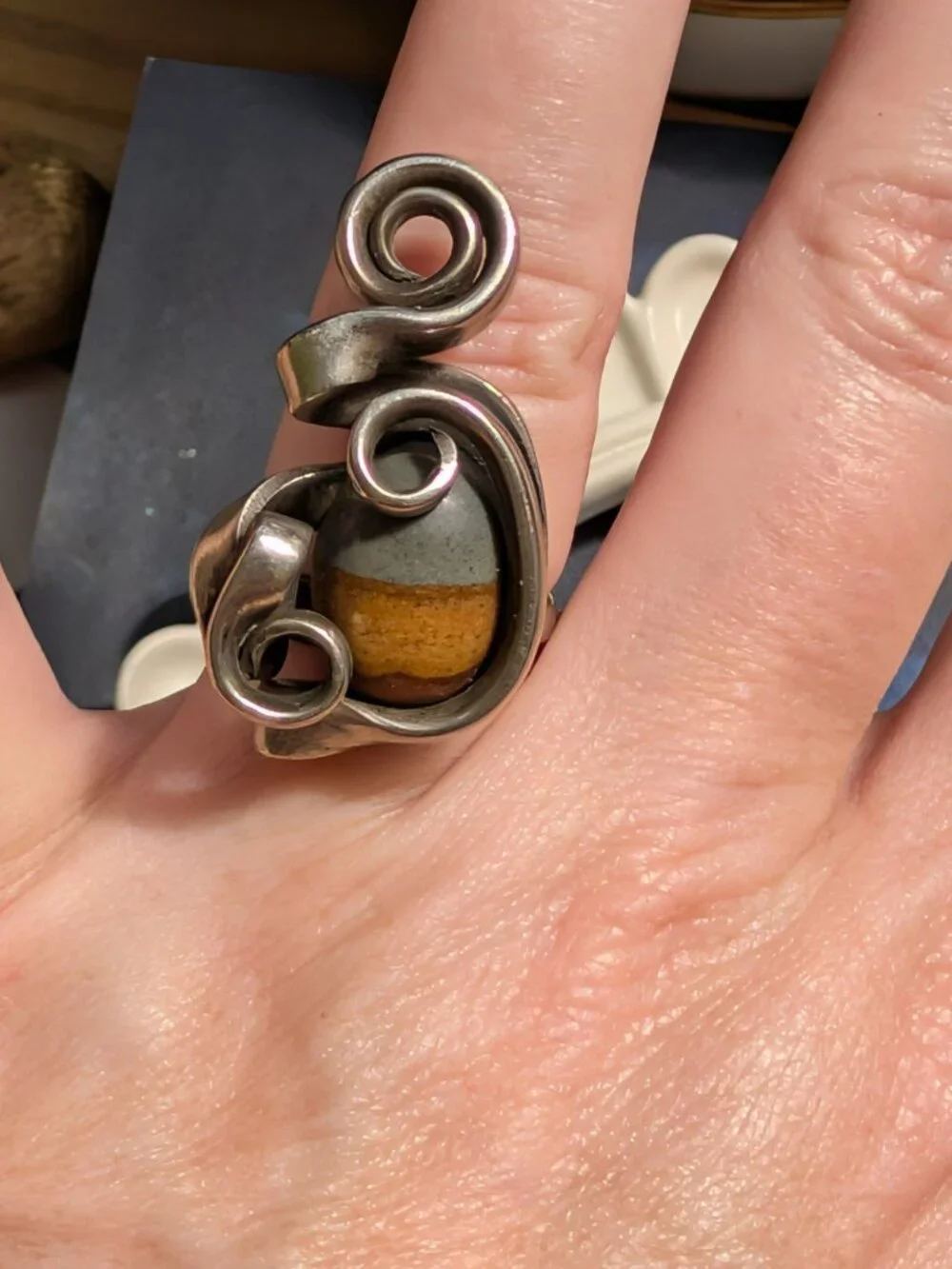 Vintage Artisan Made Modernist Chunky Silver Tone Grey & Brown Stone Ring